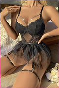 Nuisette Glamour "Black Velvet" – Body en Dentelle, Voile Transparent et Chaînes Dorées
